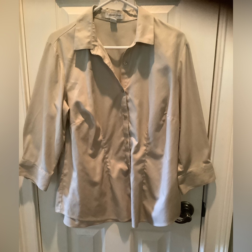 Coldwater Creek cream colored no iron top